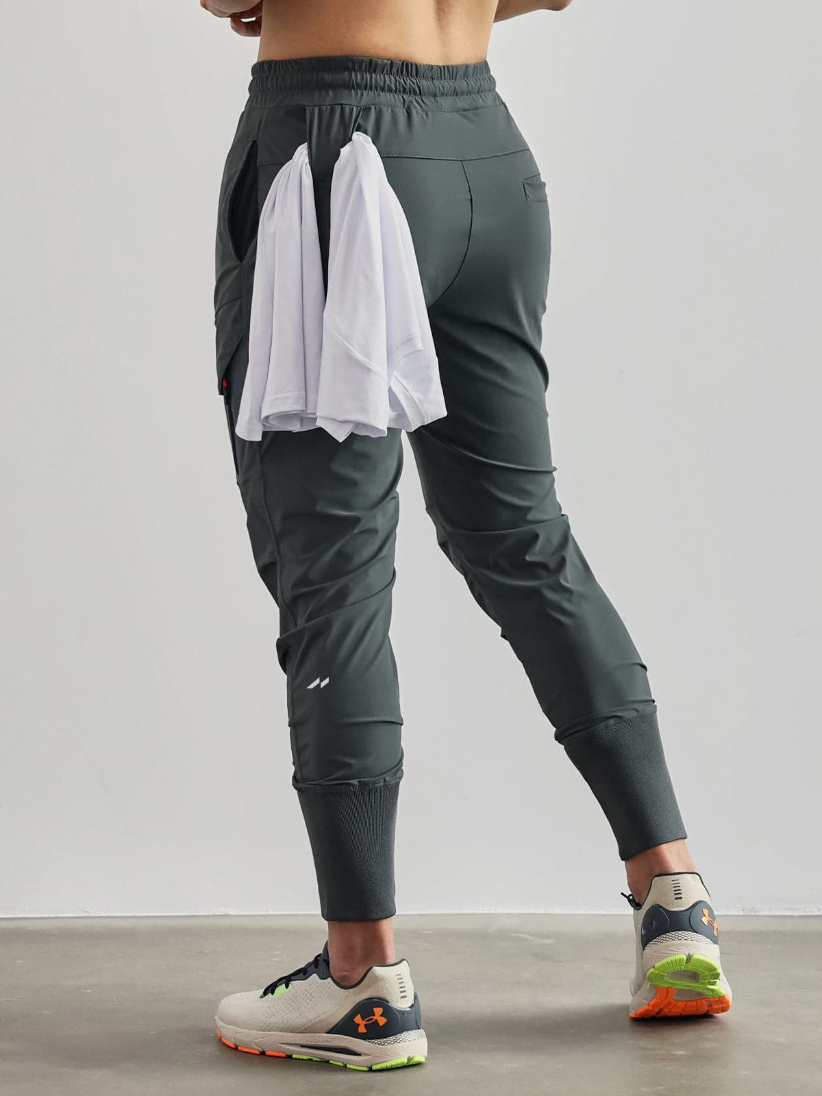 Mason - Stretchy Cargo Jogger